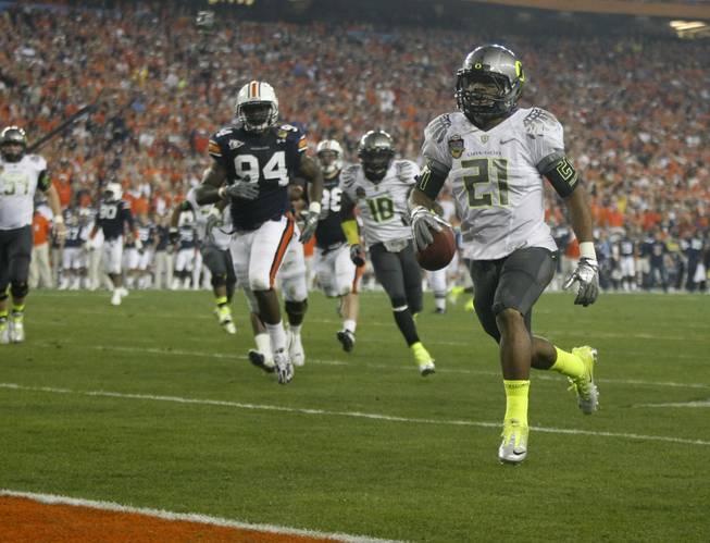 Oregon Ducks running back LaMichael James in the first quarter against the Auburn Tigers during the BCS National Championship NCAA football game on Monday, Jan. 10, 2011, in Glendale. Oregon lost the game 22-19.