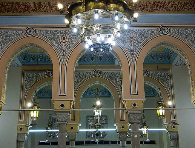 In Dubai, United Arab Emirates, Jumeirah Mosque offers tours to non-muslims every Saturday, Sunday, Tuesday and Thursday at 10am. December  2011.