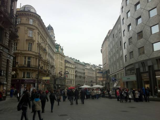 Stephansplatz, Vienna's center of commerce.
