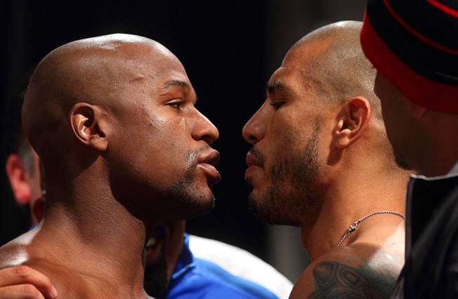 Mayweather and Cotto Weigh-in