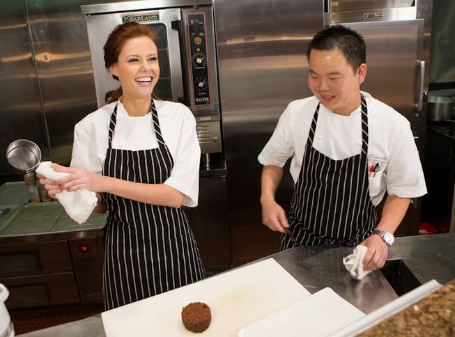 2011 Miss USA Alyssa Campanella cooks at Gordon Ramsay Steak ...