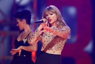 Taylor Swift performs during second day of the 2012 iHeartRadio Music Festival at the MGM Grand Garden Arena in Las Vegas, Nevada September 22, 2012.