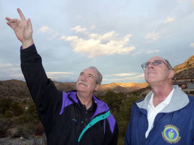 Rob Lambert, left, and Jim Gianoulakis of the Las Vegas Astronomical Society hope that an observatory will attract new fans to stargazing