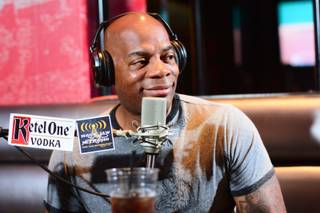 Alonzo Bodden being interviewed on the internet show On Air With Robert & CC, Friday, May 17, 2013 at PBR at Miracle Mile Shops.