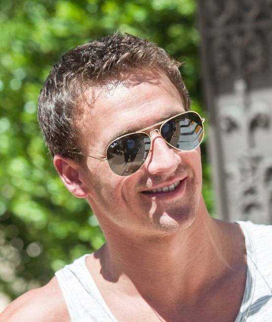Ryan Lochte hosts at Azure Luxury Pool in the Palazzo ...