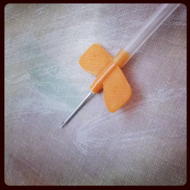 This image taken by Jenny Stiles showa the needle used for her triweekly dialysis sessions.  Jenny uses social media by for example posting images like this to raise awareness, find support and even crowdfund for her ailments.