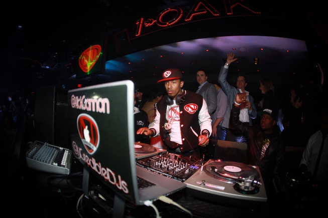 Nick Cannon hosts and spins at the Ncredible tablet party ...