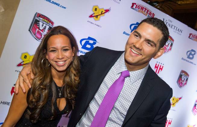 Chris Weidman, with wife Marivi, is named Fighter of the ...
