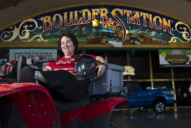 Boulder Station Employees Celebrate 20th Anniversary