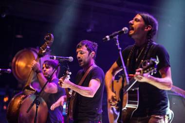The brotherhood bond of Scott and Seth Avett—musically and personally—was as apparent as ever. Eat your heart out, Donny and Marie.