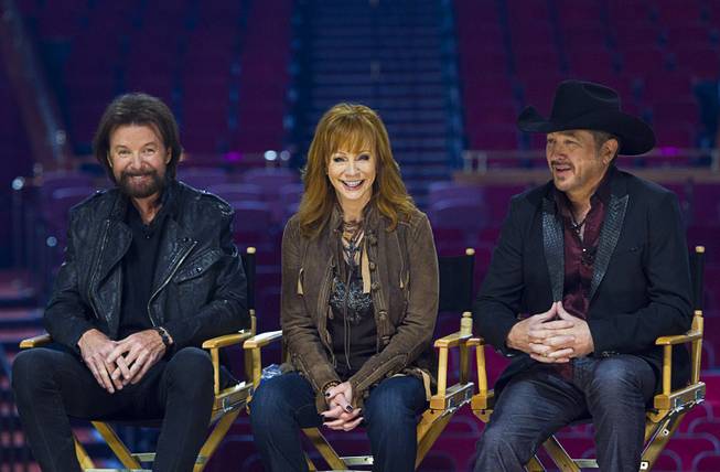 Ronnie Dunn, Reba McEntire and Kix Brooks respond to questions ...