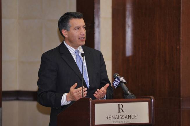 Sandoval at water conference