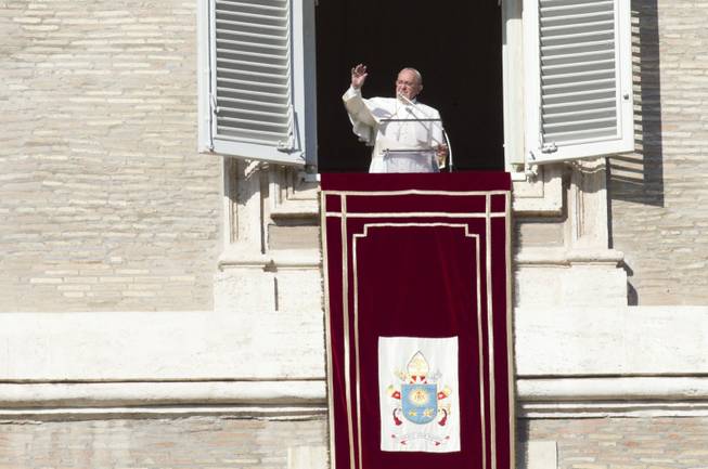 Pope Francis noon prayer