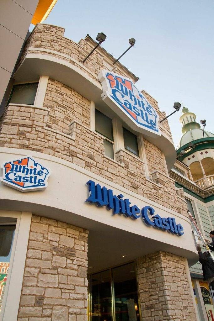 White Castle will open with a ribbon cutting Tuesday at the Best Western Plus Casino Royale Resort on Las Vegas Boulevard.