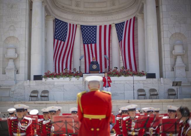 Obama Memorial Day 2015