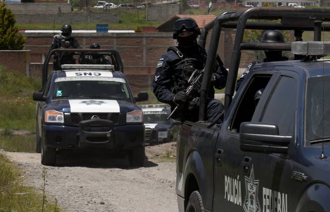 Mexico drug lord escapes prison