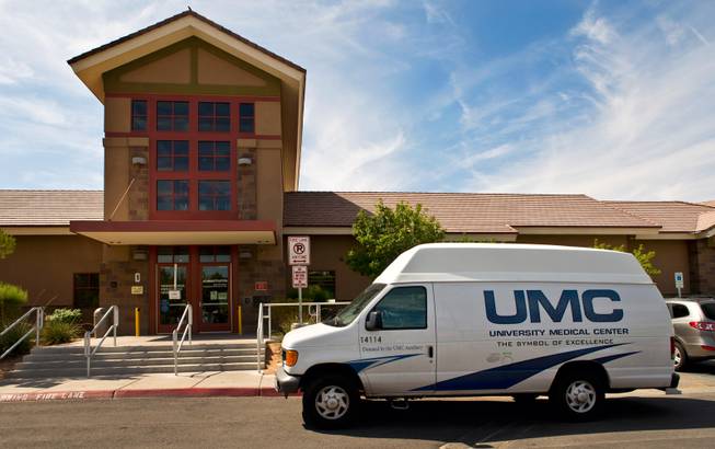 A patient transport arrives at the Rawson Neal Psychiatric Hospital about the Southern Nevada Adult Mental Health Services campus on Wednesday, August 12, 2015.