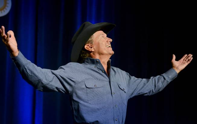 George Strait announces an exclusive engagement in Las Vegas in ...
