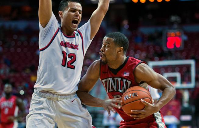 UNLV Loses to Fresno State at MW