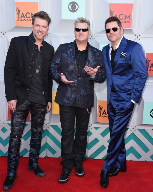 Rascal Flatts arrives at the 51st annual Academy of Country ...