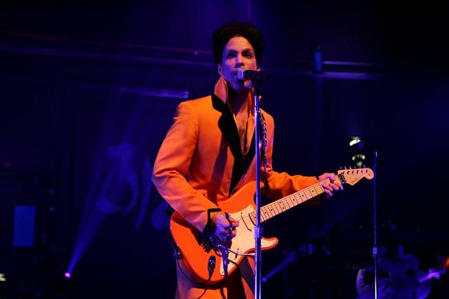 Prince headlines at the Rio in Las Vegas in 2006.