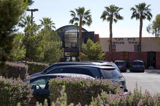 An exterior view of Chabad of Southern Nevada-Desert Torah Academy,1261 Arville St., May 9, 2017. Afshin Bahrampour, 47, was arrested after a car fire in the parking lot Monday night.