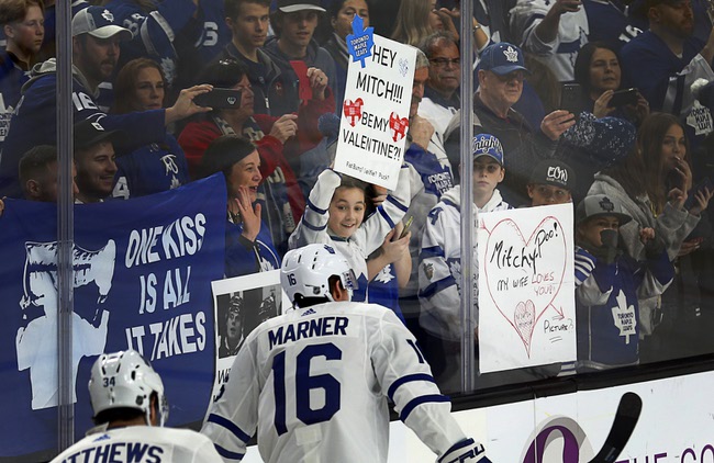 0214VGKMapleLeafs01