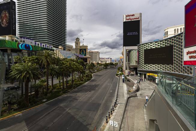 Strip Casinos Begin Temporary Closures