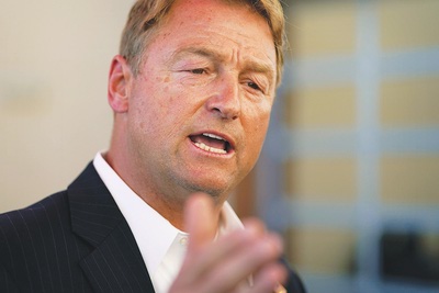Former Nevada Sen. Dean Heller speaks during a Las Vegas event in 2022. Heller appeared Thursday on CNBC to defend prediction market platform Kalshi, arguing its peer-to-peer model is fundamentally different from casino gambling. Former Nevada Sen. Dean Heller speaks during a Las Vegas event in 2022. Heller appeared Thursday on CNBC to defend prediction market platform Kalshi, arguing its peer-to-peer model is fundamentally different from casino gambling.