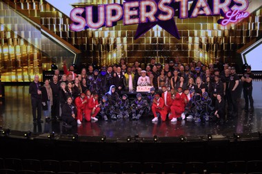 The cast of “America’s Got Talent Presents Superstars Live” celebrates its 500th performance at Luxor.