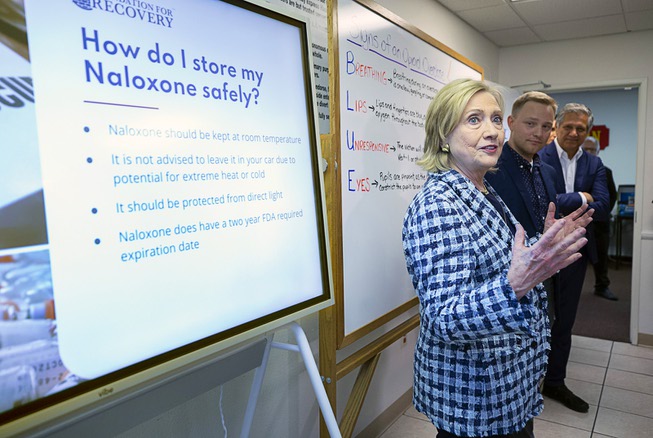Hillary Clinton tours the Foundation for Recovery