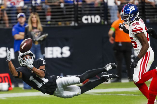 Raiders vs Giants