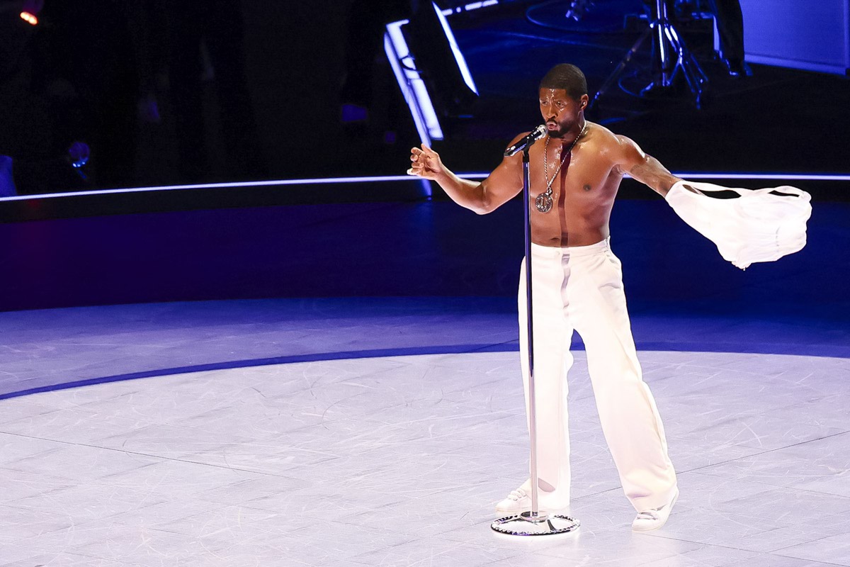 Review: Usher shines at star&studded 2024 Super Bowl halftime show