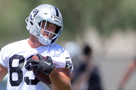 Las Vegas Raiders tight end Brock Bowers (89) carries the ball during rookie minicamp at the Raiders Headquarters/Intermountain Health Performance Center in Henderson Friday, May 10, 2024.