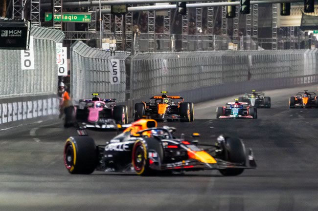 George Russel Wins Las Vegas Grand Prix