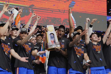 Duke and Florida are the early favorites to win the 2027 NCAA men’s basketball national championship, according to the William Hill sportsbook.