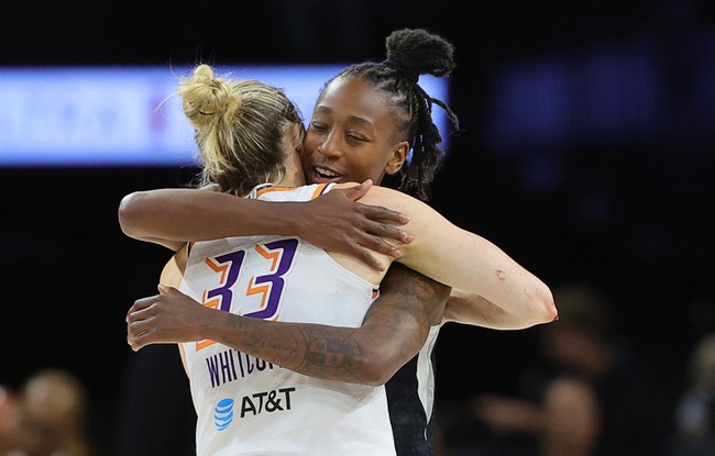 Aces Fall to Mercury 76-70