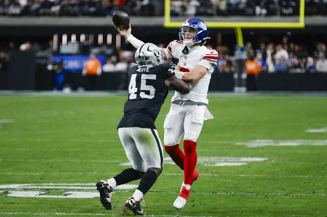 Raiders vs Giants