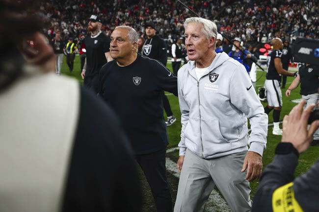 Raiders vs Chiefs