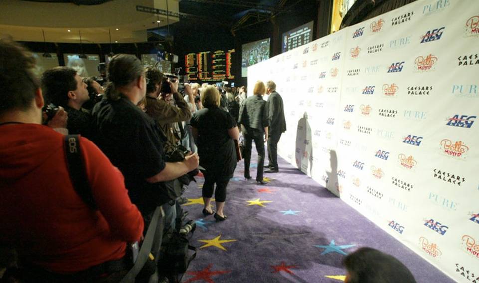 Bette Midler Red Carpet Time Lapse