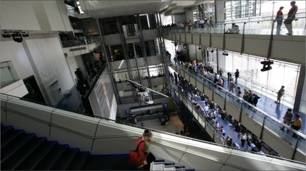 Newseum Walkthrough
