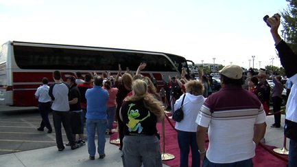 Fans Send Wranglers Off