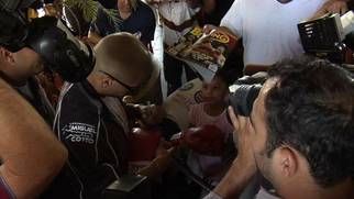 Fans greet Cotto