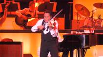 Legendary Las Vegas entertainer, <a href="/news/ae/wayne-newton/">Wayne Newton</a>,  talks about his relationship with Bobby Darin.  Part 4 of 4.