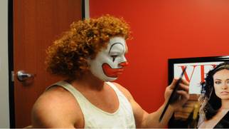 Carrot Top Makes Up
