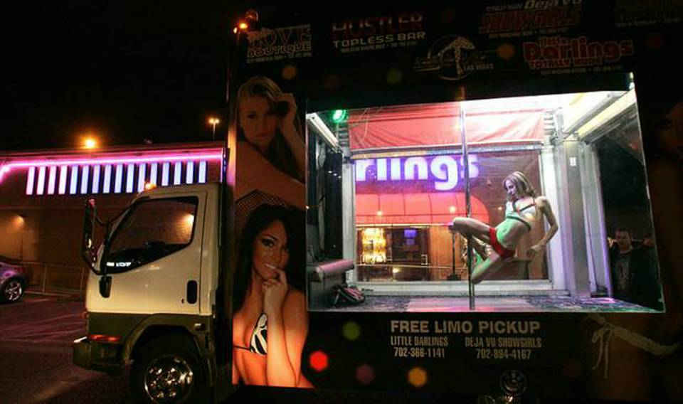Stripper-Mobile in Limbo