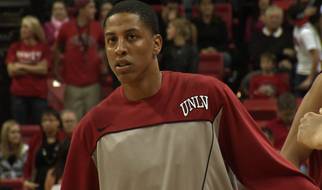 Holy Cross vs UNLV