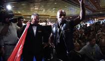 Floyd Mayweather and Shane Mosley arrive at the MGM Grand in preparation for their Saturday night fight.