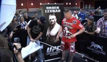 Brock Lesnar and Shane Carwin workout for the fans and meet with the media prior to their Saturday night heavyweight championship fight.