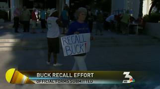 Residents seek to recall North Las Vegas mayor